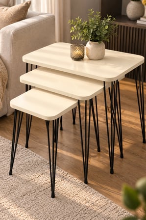 SuloraHome Siyah Tel Ayaklı Krem Rengi 4'lü Sehpa Seti