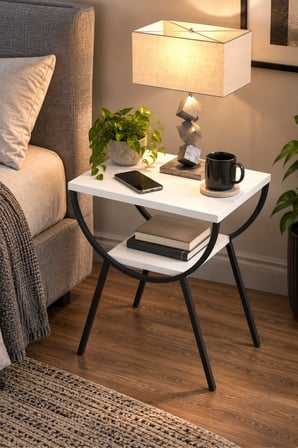 SuloraHome Metal Ayaklı Çift Raflı Beyaz Yan Sehpa ve Komodin