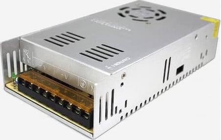ADAPTÖR METAL KASA FANLI AKIM KORUMALI 12V 40A SOĞUTUCU FANLI