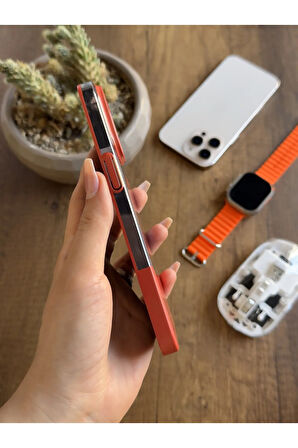iPhone 14 Pro Max Magsafe Uyumlu Mika Sararmaz Kılıf SooCase720