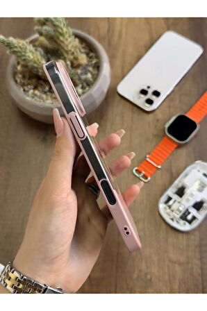 iPhone 16 Pro Max Magsafe Uyumlu Mika Sararmaz Kılıf SooCase720