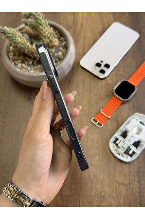 iPhone 16 Pro Max Magsafe Uyumlu Mika Sararmaz Kılıf SooCase720