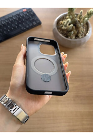 iPhone 14 Pro Standlı Ve MagSafe Kılıf Soocase622