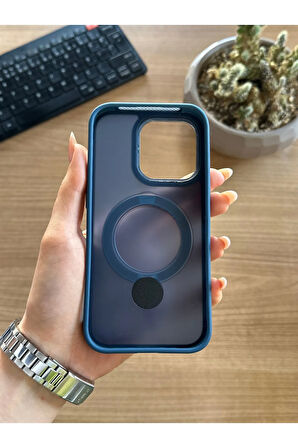 iPhone 15Pro Standlı Ve MagSafe Kılıf Soocase622