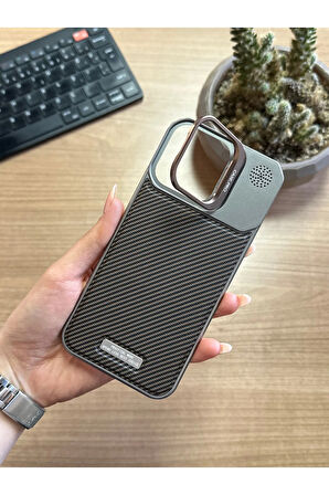 iPhone 15 Pro Max Standlı karbon Kılıf Soocase624