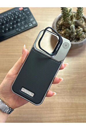 iPhone 15 Pro Standlı karbon Kılıf Soocase624