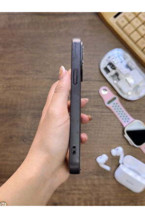 İPhone 14 Pro Max Uyumlu Premium Deri Dokulu Darbelere Karşı Dayanıklı Nazal Silikon Kılıf