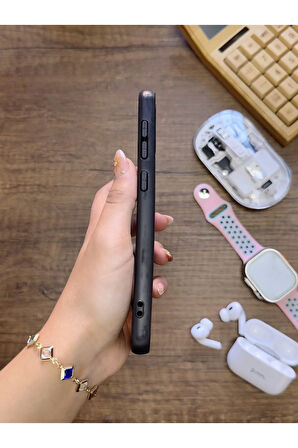 Samsung Galaxy A20 / A30 Uyumlu Premium Deri Dokulu Darbelere Karşı Dayanıklı Nazal Silikon Kılıf