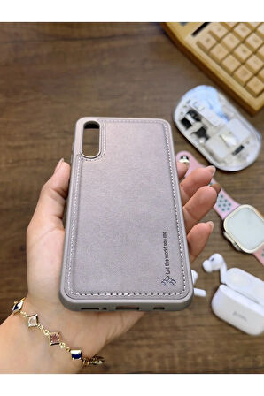 Samsung Galaxy A50 Uyumlu Premium Deri Dokulu Darbelere Karşı Dayanıklı Nazal Silikon Kılıf