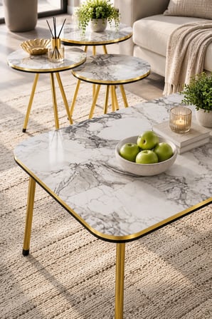 SuloraHome Beyaz Mermer Desenli ve Gold Metal Ayaklı 4'lü Sehpa Seti