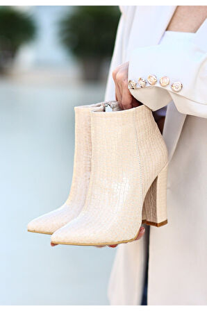 Loora Siyah Süet Topuklu Bot