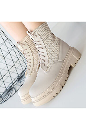 Utag Siyah Cilt Bağcıklı Bot