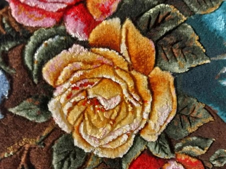 İran El Dokuması Gül Vazo Temalı Tablo Halı 36x53cm