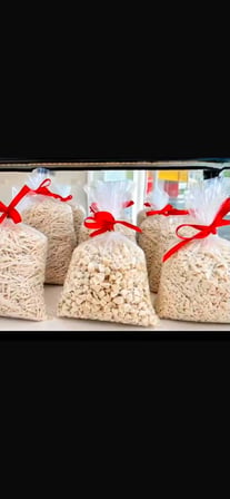 EL YAPIMI KATKISIZ MANTI ( 1 KG ) FIRINLANMIŞ
