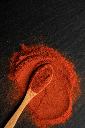 tatlı toz biber 100gr – doğal, katkısız, öğütülmüş kırmızı biber