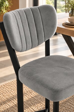 SuloraHome Gri Kumaş Mutfak Sandalyesi Siyah Metal Ayaklı