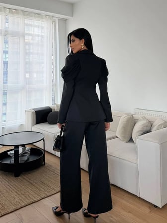 Şifon Pile Omuz Detaylı Ceket Pantolon Takım