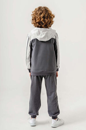 Fermuarlı Kapüşonlu Çift Cepli 3 Parça Erkek Çocuk Eşofman Takımı