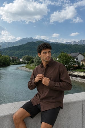 Erkek Minimal Baskılı Oversize Dokulu Gömlek Kahve
