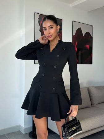 Düğme ve Volan Detaylı Blazer Elbise