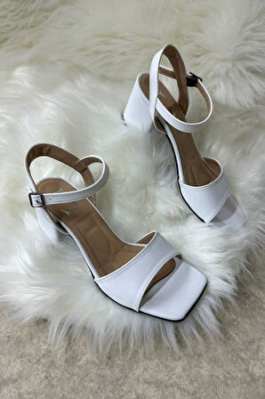 Günlük Kadın Sandalet Kalın Topuklu Bantlı Bilekten Bağlı Küt Burunlu Rahat Yumuşak Taban 275