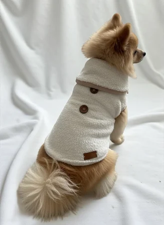 Kışlık Peluş Köpek Yelek, Sıcak Tutan Düğmeli Yumuşak Polar Küçük Irk Köpek Kıyafeti, Bej (Siyah Kırçıllı, Medium)