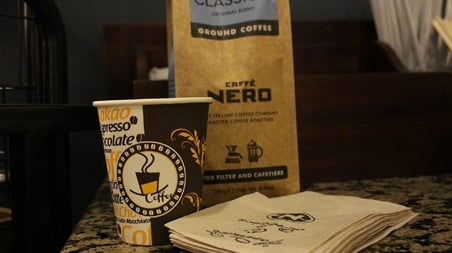 Excodi Cup - [ CUP ] 4 oz Kullan At Bardak - 100 ml - 300 Adet Kaliteli Bardak - Türk Kahvesi, Espresso, Sızdırmaz, El Yakmaz (Bej - Ekspresso - Shot)