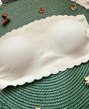 Hazel Silikonlu Askısız Balensiz Lazer Kesim Dikişsiz Çıkarılabilir Padli İthal Straplez Sütyen