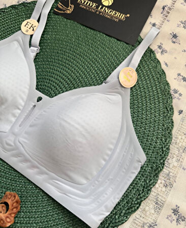 Raye İthal Buz İpek (İce-Silk) Ultra İnce Rahat Nefes Alır Dekolteli Görünmez Lazer Dikişsiz Sütyen