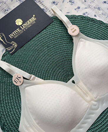 Raye İthal Buz İpek (İce-Silk) Ultra İnce Rahat Nefes Alır Dekolteli Görünmez Lazer Dikişsiz Sütyen