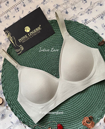 SoftEase V Yaka Balensiz Dikişsiz Lazer Kesim Rahat Soft Kumaştan Fitilli Kopçalı Sütyen