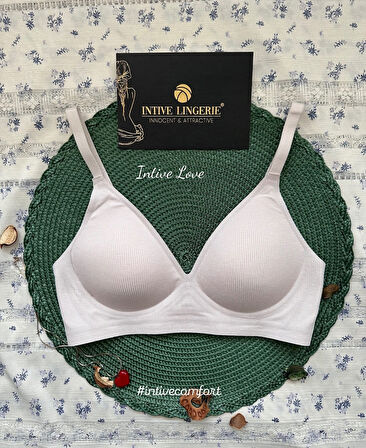 SoftEase V Yaka Balensiz Dikişsiz Lazer Kesim Rahat Soft Kumaştan Fitilli Kopçalı Sütyen