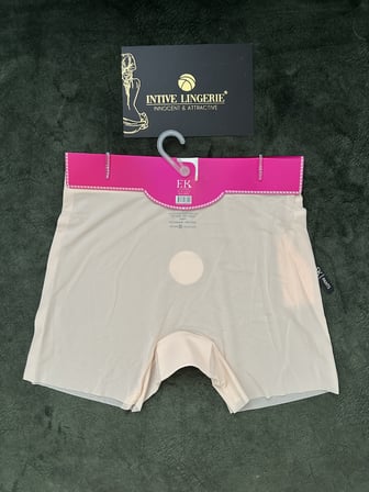 Amelia Premium Buz İpek Ultra Hafif-İnce İz Belli Etmez Dikişsiz İpek Hisli Orta Bel Boxer