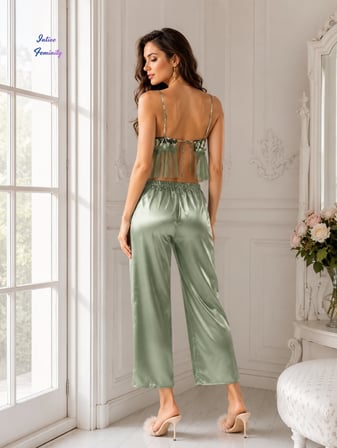 intive virginia pastel çiçekli saten ve tül detaylı 5'li kutulu pijama/çeyiz takımı-hediyeye uygun