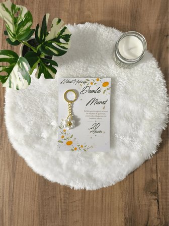 Pamuğum Atelier Kişiye Özel Çiçekli Nikah Hatırası Anahtarlık Misafirleriniz İçin İsim ve Tarih Baskılı Nişan, Nikah, Düğün Hediyeliği (15 Adet)