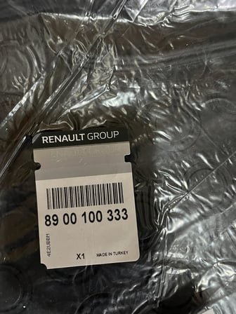 Clio 4 orijinal kauçuk Paspas Seti, Siyah, Kauçuk Malzeme, 4 Parça, 2 ön 2 arka 8900100333