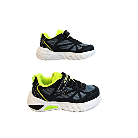 Kinetix Mags Siyah-Gri Cırtlı Hafif Rahat Erkek Çocuk Spor Ayakkabı
