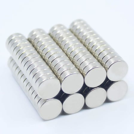 50 Adet 8X3 mm Yuvarlak Güçlü Neodyum Mıknatıs (Çap 8 mm Kalınlık 3 mm)
