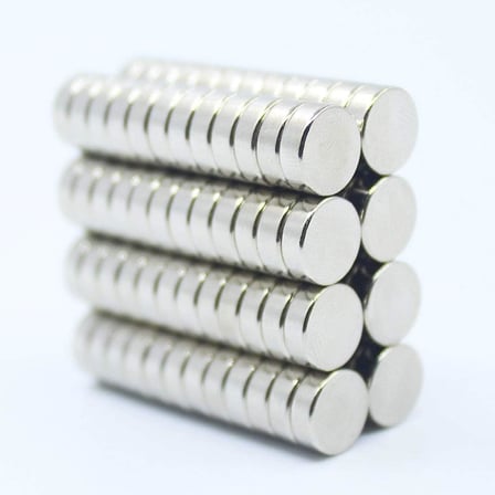 50 Adet 8X3 mm Yuvarlak Güçlü Neodyum Mıknatıs (Çap 8 mm Kalınlık 3 mm)