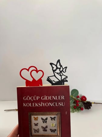 Kalpli, Kelebekli ve Gül Desenli Kitap Ayracı Seti – 3’lü Dayanıklı Ayraç