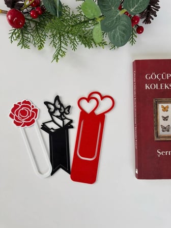 Kalpli, Kelebekli ve Gül Desenli Kitap Ayracı Seti – 3’lü Dayanıklı Ayraç