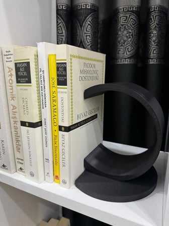 Todekora Minimal Kavisli Kitap Tutucu Modern Dekoratif Kitaplık Aksesuarı Masa Aksesuarı