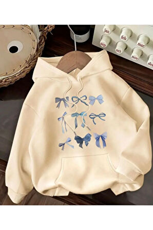 Kurdeleler Baskılı İçi Polarlı Kapüşonlu Sweatshirt