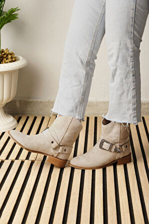 Günlük Kadın Düz Süet Bot Oval Burunlu Toka Detaylı Tırtıklı Taban Kovboy Bot 281