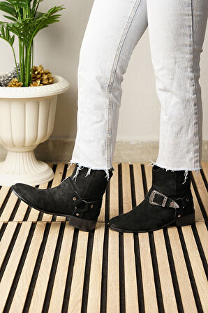 Günlük Kadın Düz Süet Bot Oval Burunlu Toka Detaylı Tırtıklı Taban Kovboy Bot 281