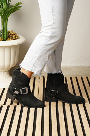 Günlük Kadın Düz Süet Bot Oval Burunlu Toka Detaylı Tırtıklı Taban Kovboy Bot 281