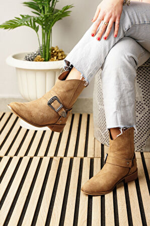 Günlük Kadın Düz Süet Bot Oval Burunlu Toka Detaylı Tırtıklı Taban Kovboy Bot 281