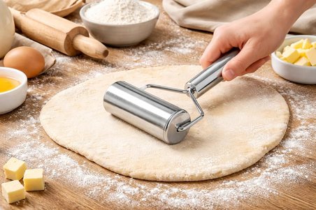Metal Saplı Rulo Hamur Açıcı Merdane Pürüzsüz Oklava Pizza Börek Açma Silindir