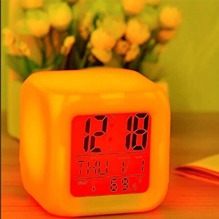 Led Dijital Renkli Masa Saati Alarm Termometre Tarih Masaüstü Saat (2818)