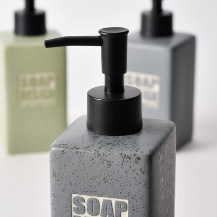 500ml Seramik Sıvı Sabunluk, Mat Taş Dokulu ve Kare Tasarım, Siyah Pompalı Banyo ve Mutfak Deterjan Dispenser (1 Adet - Asorti/Karışık Renk Gönderilir)